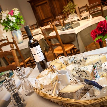 Logis Hotel Restaurant Le Mont Aigoual เมย์เรส ภายนอก รูปภาพ