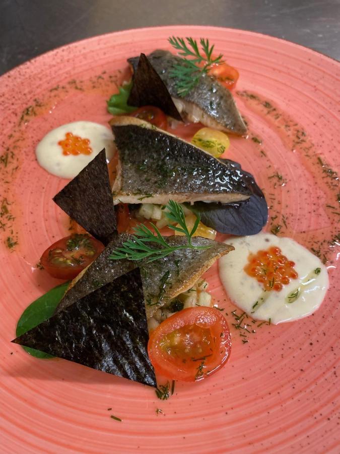 Logis Hotel Restaurant Le Mont Aigoual เมย์เรส ภายนอก รูปภาพ