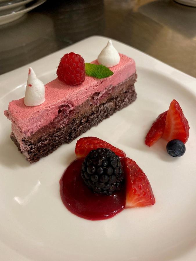 Logis Hotel Restaurant Le Mont Aigoual เมย์เรส ภายนอก รูปภาพ
