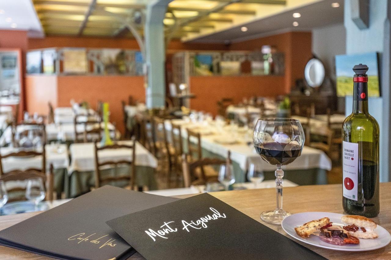 Logis Hotel Restaurant Le Mont Aigoual เมย์เรส ภายนอก รูปภาพ