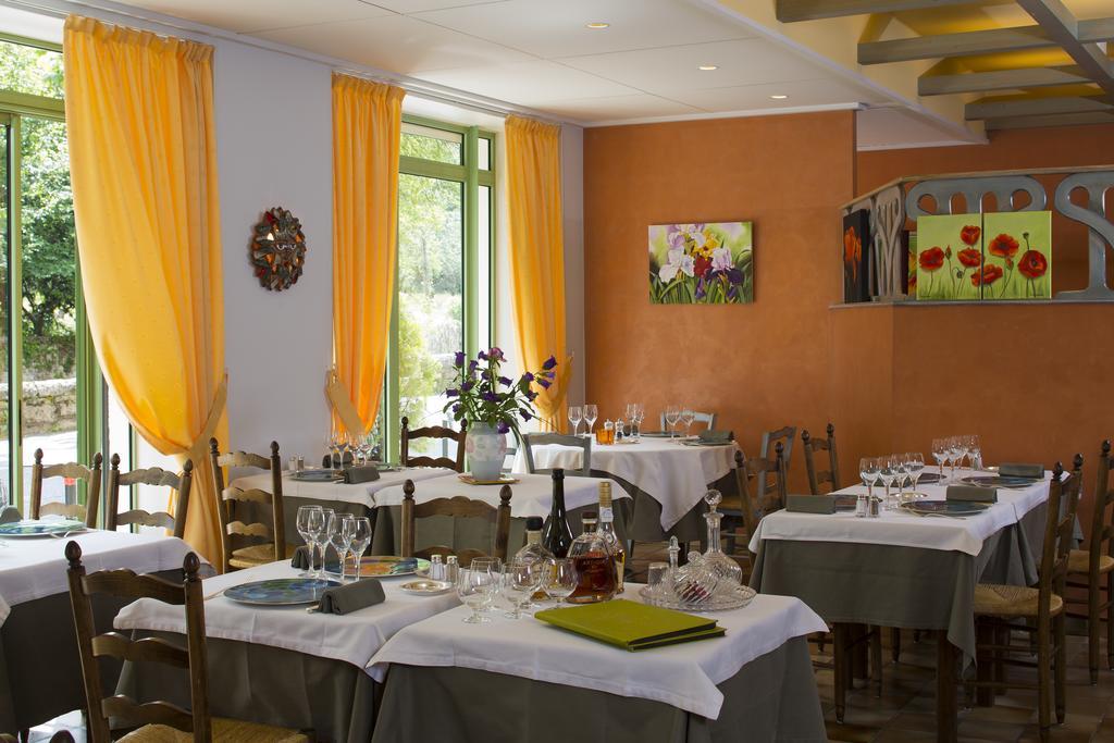 Logis Hotel Restaurant Le Mont Aigoual เมย์เรส ภายนอก รูปภาพ