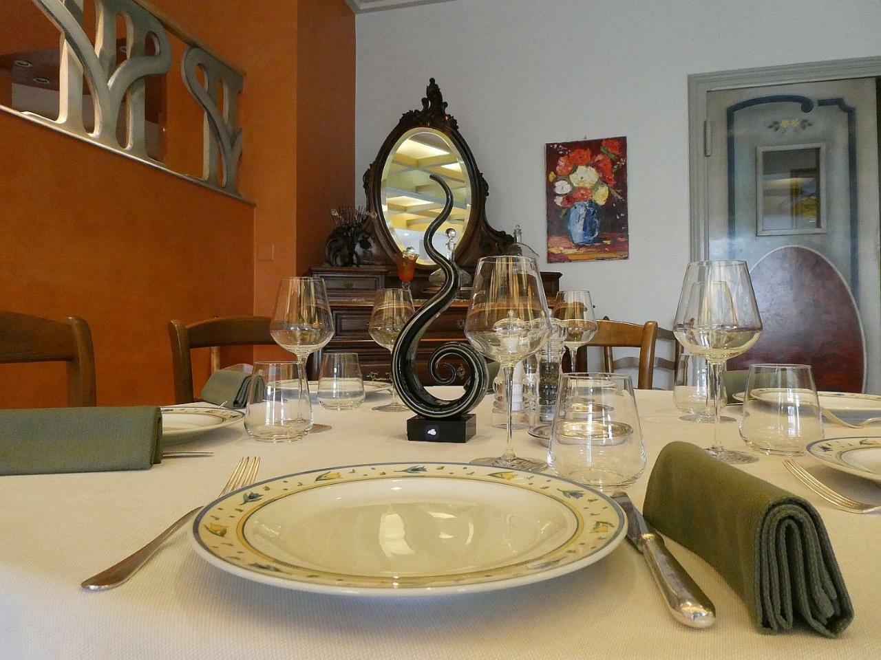 Logis Hotel Restaurant Le Mont Aigoual เมย์เรส ภายนอก รูปภาพ